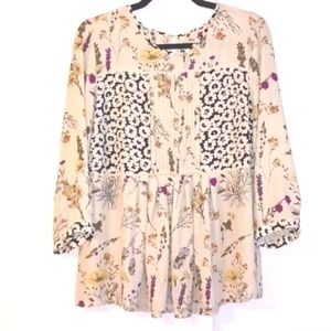 Contrast Pattern Blouse in Size Large